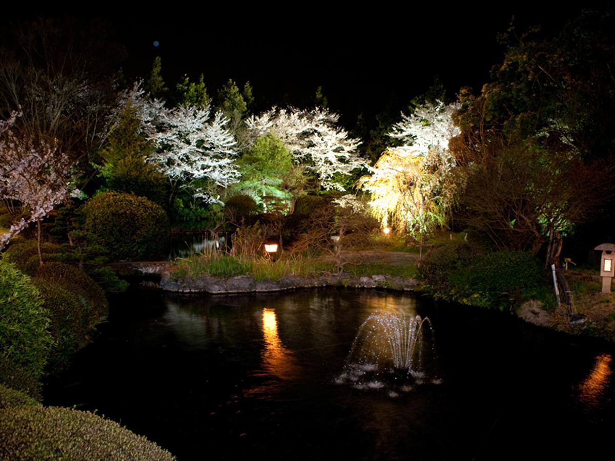 Hotel Garden Palace Kumagaya Exteriör bild